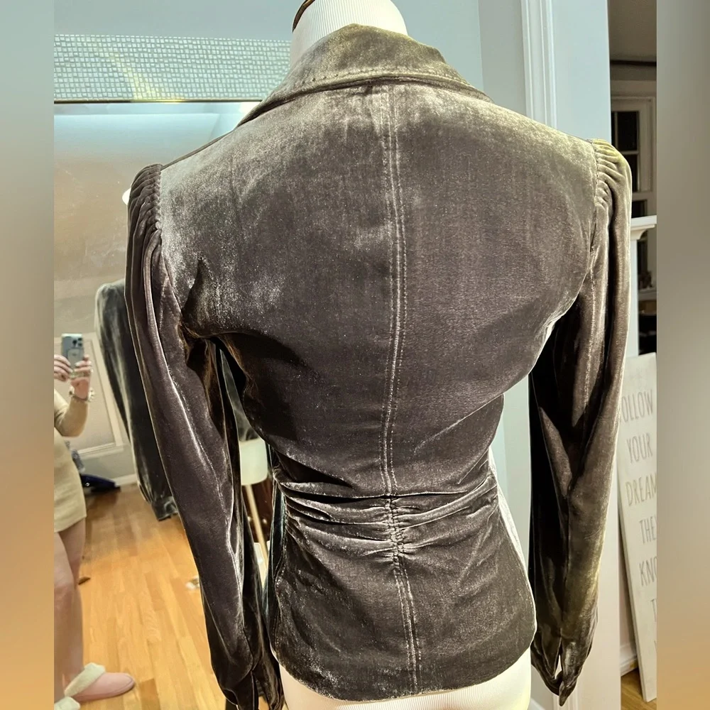 Tahari. Velour dark charcoal blazer. Size XS - Picture 3 of 8